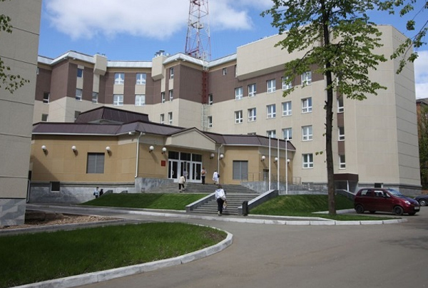 russia fees structure